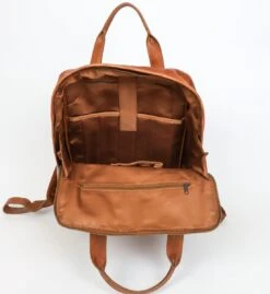 Bear Design Maja Leren Rugzak - Cognac 20 Bear Design Maja Leren Rugzak - Cognac -Schoolbenodigdheden 1103x1200 3