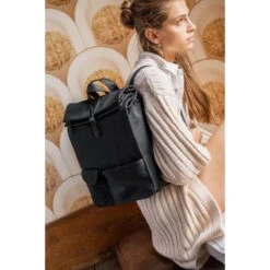 Violet Hamden Essential Bag Dames LaptoptasRugzak Kunststof - Zwart -Schoolbenodigdheden 1200x1200 1099