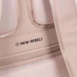 New Rebels® William - Rugtas - Roze - Waterafstotend - 15.6151413121087 - 28x15x43cm - Rugzak / Backpack -Schoolbenodigdheden 1200x1200 364