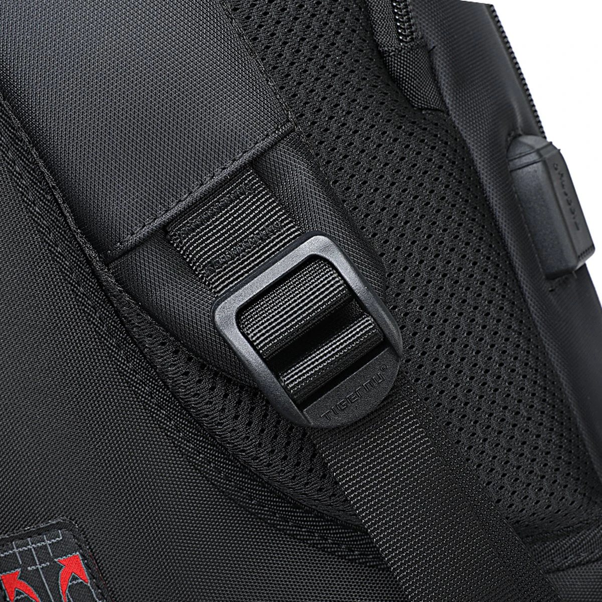 Tigernu Daily Laptop Rugzak 15,6 Inch – Rugtas - Dames En Heren – Spatwaterdicht – Anti Diefstal – 27 Liter - Zwart 11 Tigernu Daily Laptop Rugzak 15,6 Inch – Rugtas - Dames En Heren – Spatwaterdicht – Anti Diefstal – 27 Liter - Zwart - Afbeelding 11