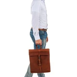 Burkely Antique Avery Unisex Rugzak - Cognac 30 Burkely Antique Avery Unisex Rugzak - Cognac -Schoolbenodigdheden 1200x1200 903