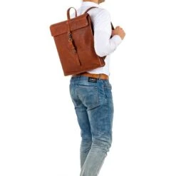 Burkely Antique Avery Unisex Rugzak - Cognac 32 Burkely Antique Avery Unisex Rugzak - Cognac -Schoolbenodigdheden 1200x1200 905