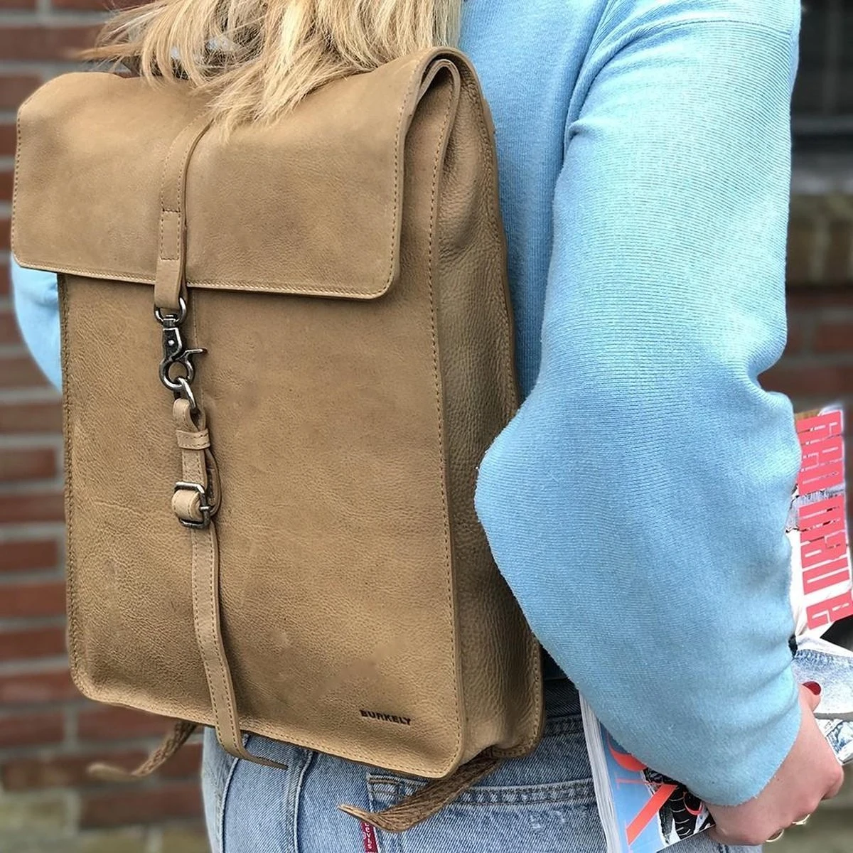 Burkely Antique Avery Unisex Rugzak - Cognac 16 Burkely Antique Avery Unisex Rugzak - Cognac - Afbeelding 16