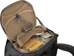 Thule Landmark Backpack 40L - Laptop Rugzak 15 Inch - Obsidian (Zwart) -Schoolbenodigdheden 1200x897 1