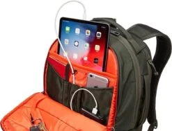 Thule Subterra 30L - Laptop Rugzak 15.6 Inch - Dark Forest -Schoolbenodigdheden 1200x918