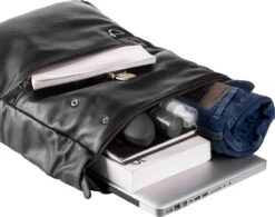 WILD WOODS Leren 15 Inch Laptop Rugtas Met Kliksluiting - 15,6 Inch - Ruime Laptop Rugzak - Dames En Heren - Rundleer - Zwart 9 WILD WOODS Leren 15 Inch Laptop Rugtas Met Kliksluiting - 15,6 Inch - Ruime Laptop Rugzak - Dames En Heren - Rundleer - Zwart -Schoolbenodigdheden 1200x948