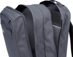 NOMAD® Boarding Rugzak Trolley 26L Grijs | Reistas Met Wielen | Handbagage Laptopvak | 35x30x52cm Rugzaktrolley Volwassenen -Schoolbenodigdheden 1200x949