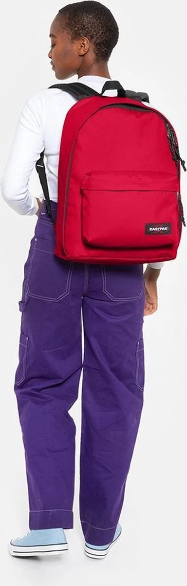 Eastpak OUT OF OFFICE Rugzak, 27 Liter, 13.3 Inch Laptopvak - Sailor Red 4 Eastpak OUT OF OFFICE Rugzak, 27 Liter, 13.3 Inch Laptopvak - Sailor Red - Afbeelding 4