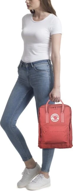 Fjallraven Kanken Rugzak 16 Liter - Peach Pink -Schoolbenodigdheden 458x1200 1