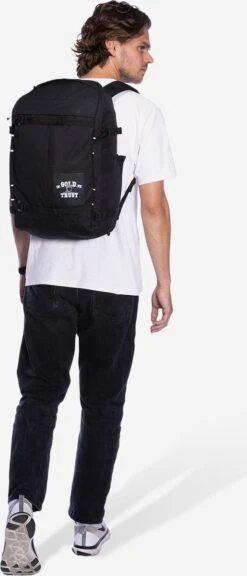 NOMAD® IGWT X NOMAD Backpack -Schoolbenodigdheden 515x1200 5