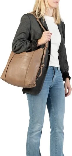 Burkely Just Jolie Dames Rugtas Hobo - Taupe 9 Burkely Just Jolie Dames Rugtas Hobo - Taupe -Schoolbenodigdheden 554x1200 1