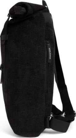 Norlander Vintage Ribbel Rugzak - Zwart - Corduroy - 28 Liter 6 Norlander Vintage Ribbel Rugzak - Zwart - Corduroy - 28 Liter -Schoolbenodigdheden 663x1200