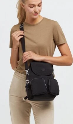 Kipling FIREFLY UP Rugzak, 7.5 Liter - Black Noir -Schoolbenodigdheden 708x1200 7