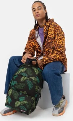 Eastpak BACK TO WORK Rugzak, 26 Liter, 15 Inch Laptopvak - Brize Palm Core 10 Eastpak BACK TO WORK Rugzak, 26 Liter, 15 Inch Laptopvak - Brize Palm Core -Schoolbenodigdheden 729x1200