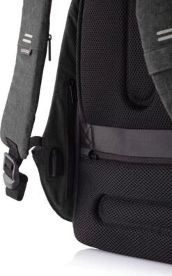 XD Design Bobby Hero XL - Anti-Diefstal Rugzak 21.5 Liter - Zwart -Schoolbenodigdheden 748x1200 4