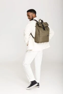 Bold Banana - Laptoprugzak Roll Top - Green Knight 23 Bold Banana - Laptoprugzak Roll Top - Green Knight -Schoolbenodigdheden 799x1200 4