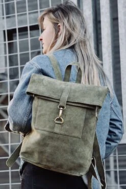 Beocca - Leren Rugzak Cleo Groen - 14" Laptoptas -Schoolbenodigdheden 800x1200 2