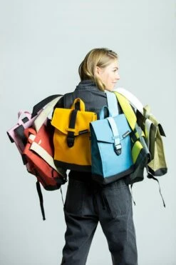 Bold Banana - Envelope Mini Rugzak - Power Petrol -Schoolbenodigdheden 800x1200 21