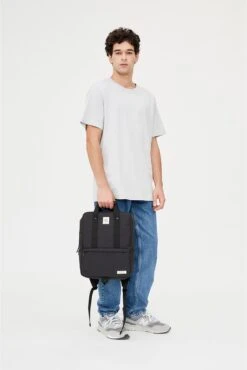 Lefrik Smart Daily Laptop Rugzak - Eco Friendly - Recycled Materiaal - 13,3 Inch - Black -Schoolbenodigdheden 801x1200 17